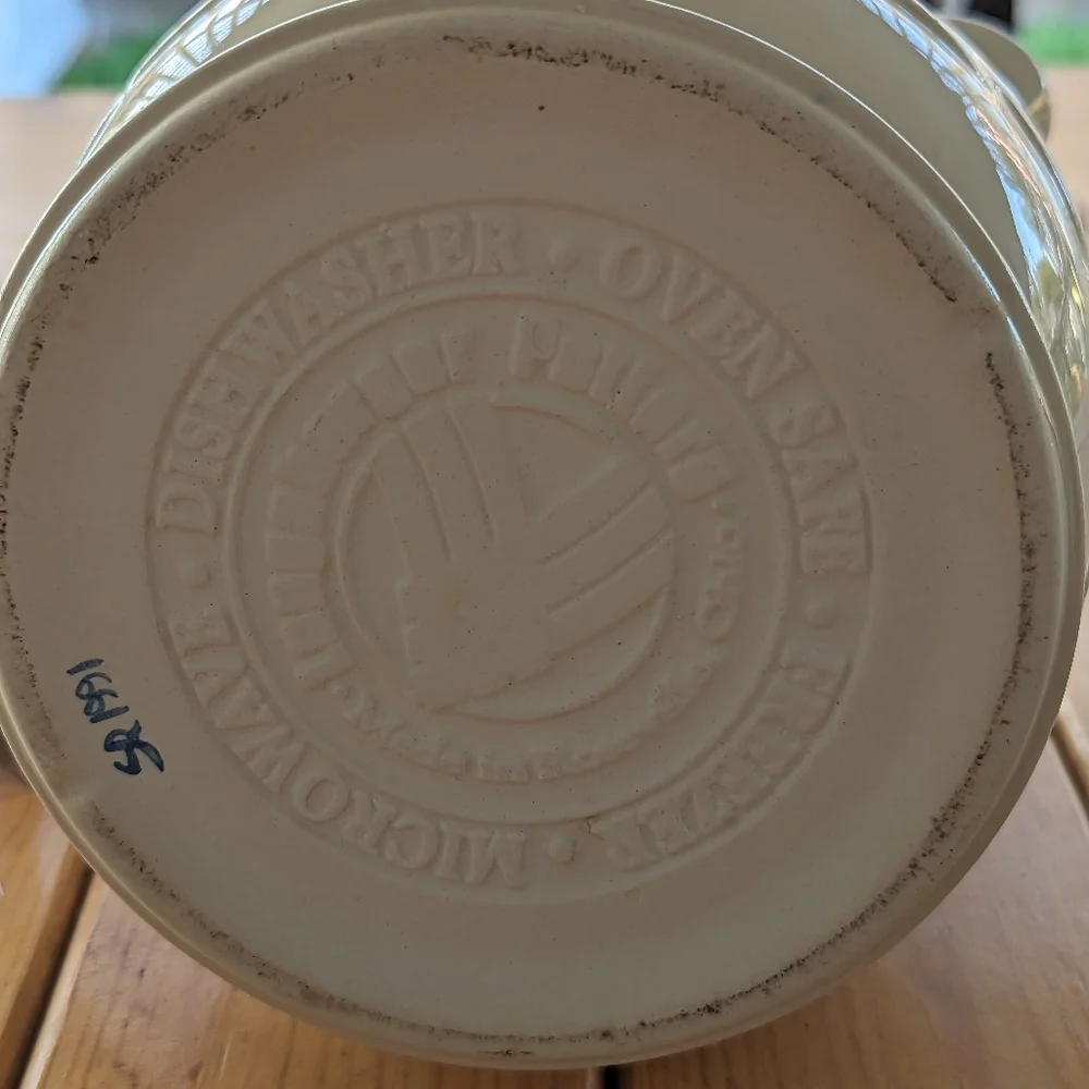 Longaberger Pitcher - Picture 4 of 4